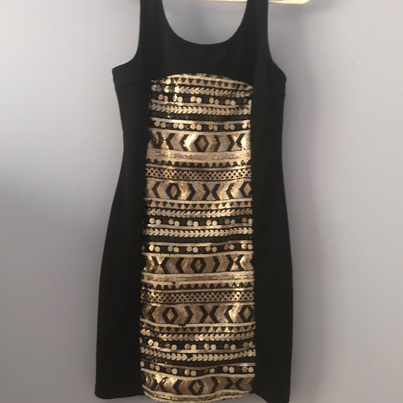 Dresses & Skirts - homecoming dress